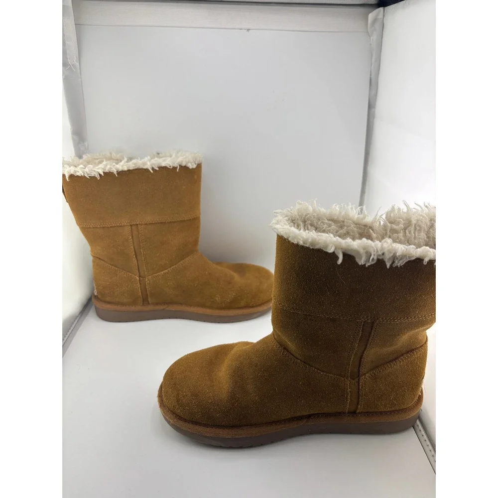 Koolaburra by UGG Kids Chestnut Suede Faux Fur Lined Winter Boots Size 4